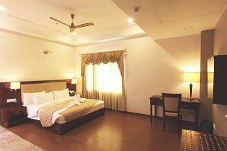 Piyush Palace Hotel, Kheda 3